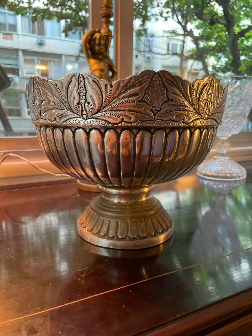 Centro de Mesa em Metal com Banho de Prata