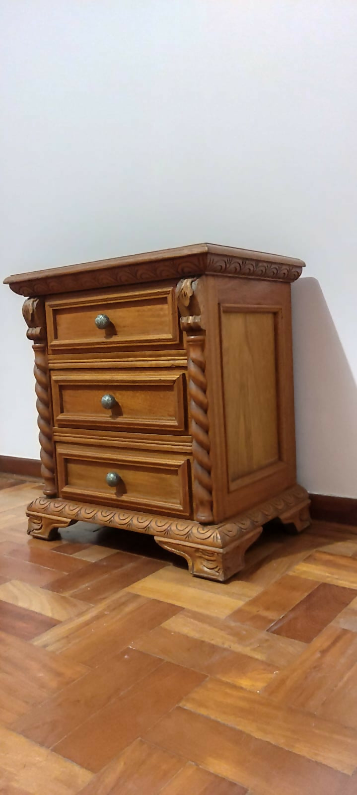 Conjunto Cama Casal Colonial + 2 Criados