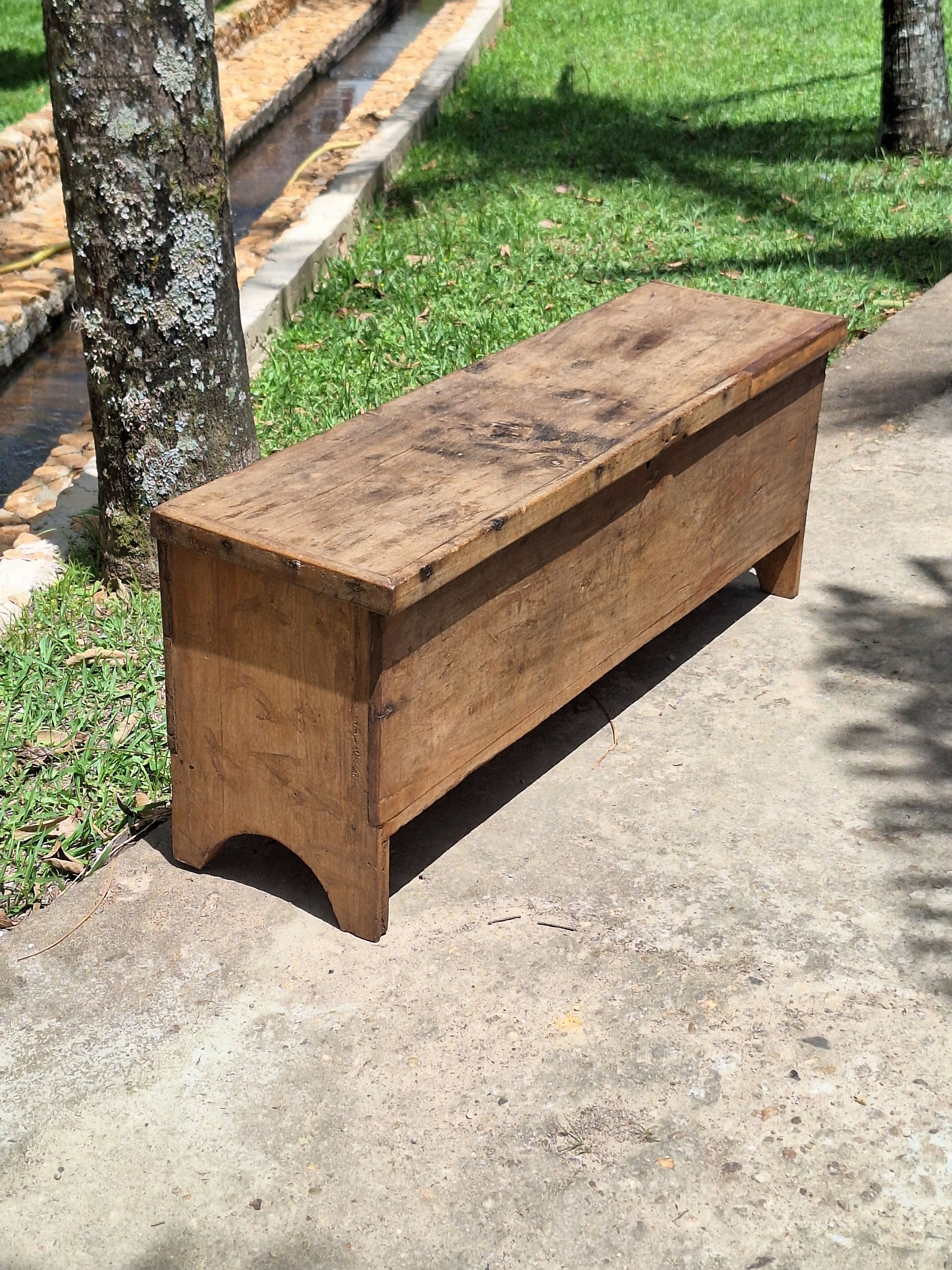 Baú Antigo Madeira Maciça Garimpo Mineiro