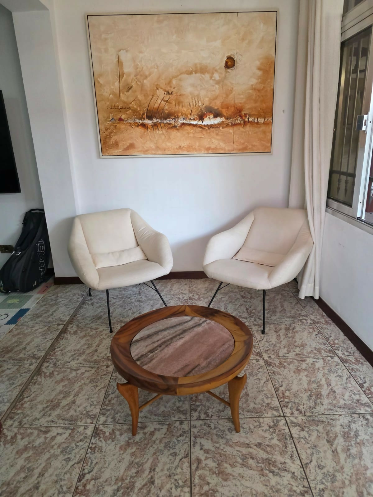Autêntica mesa de centro em caviúna, década de 50