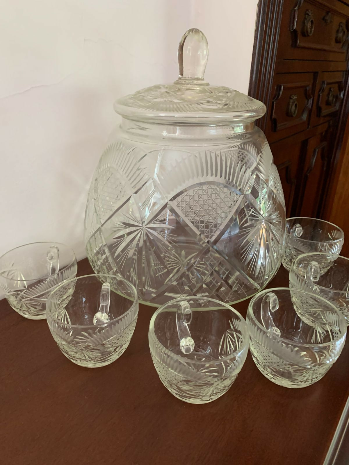 Poncheira com 12 xícaras em cristal lapidado (DMPS_052)