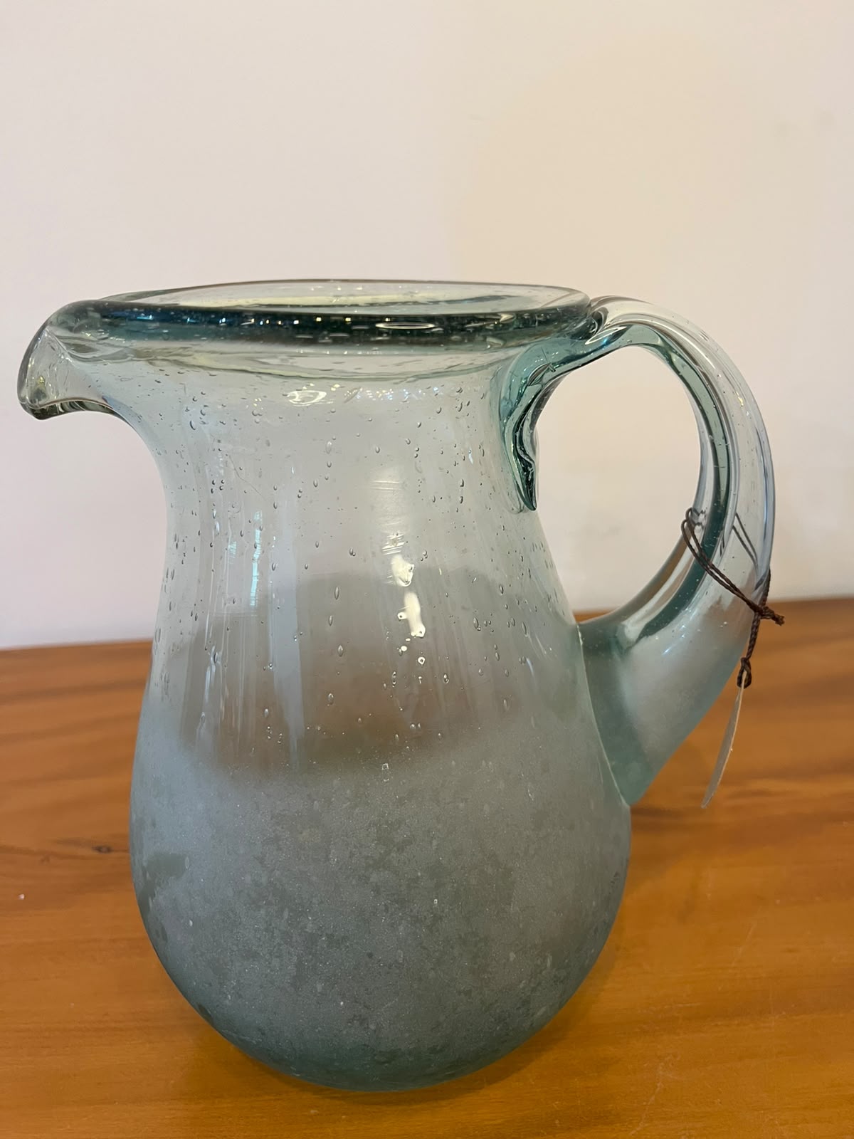 Jarra em Vidro Soprado com Bolhas – 21,5 cm