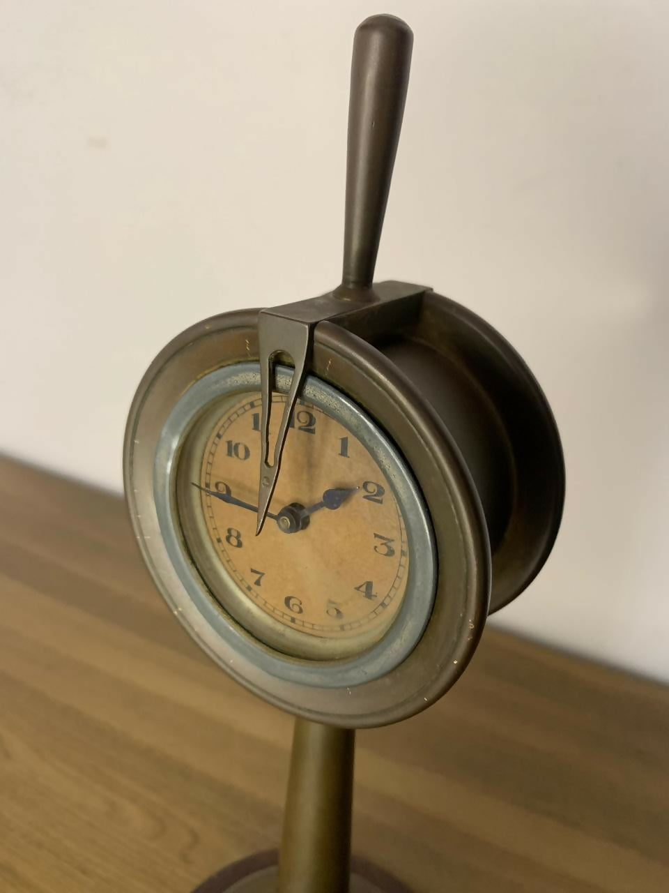 Relógio de mesa estilo Naval