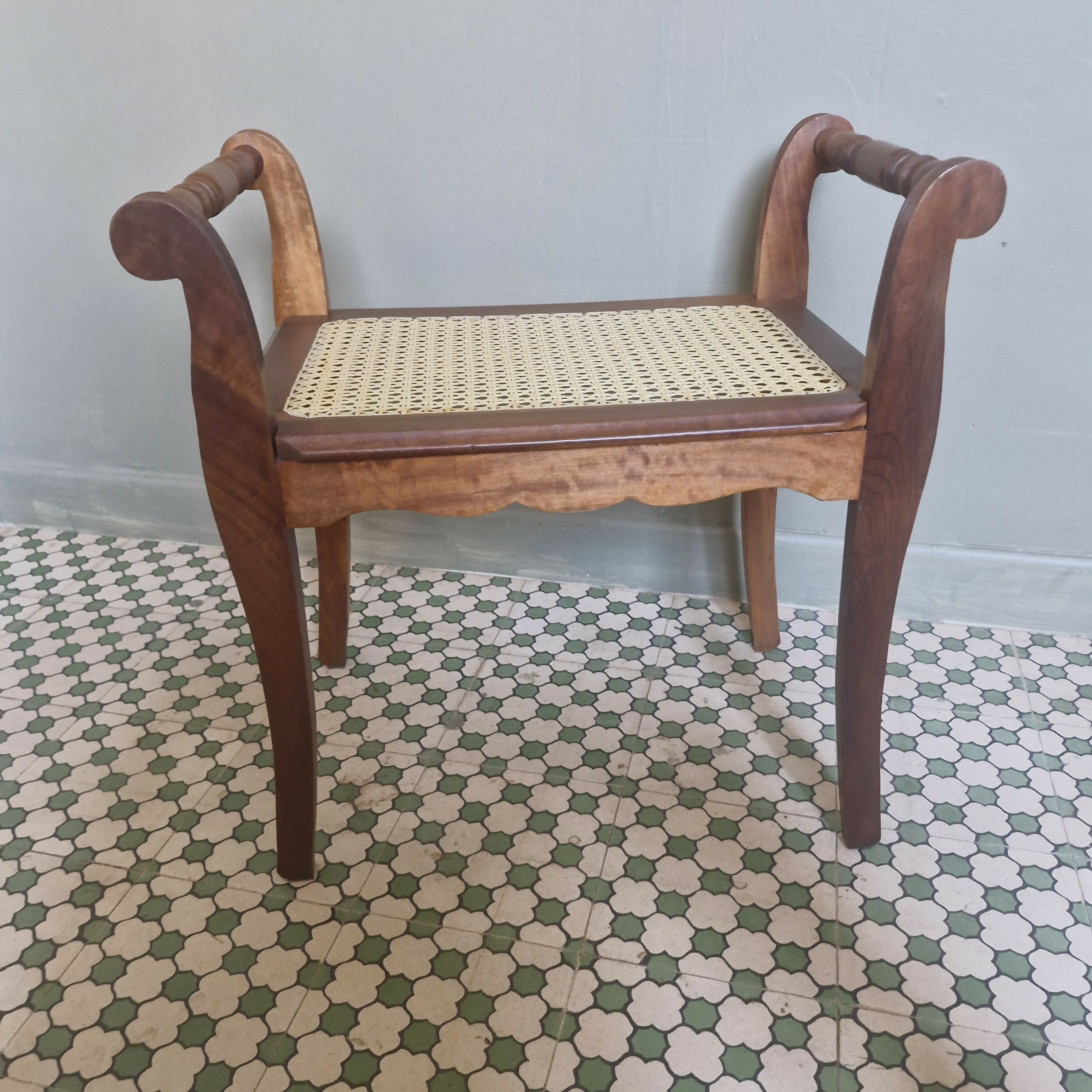 Banqueta de palhinha