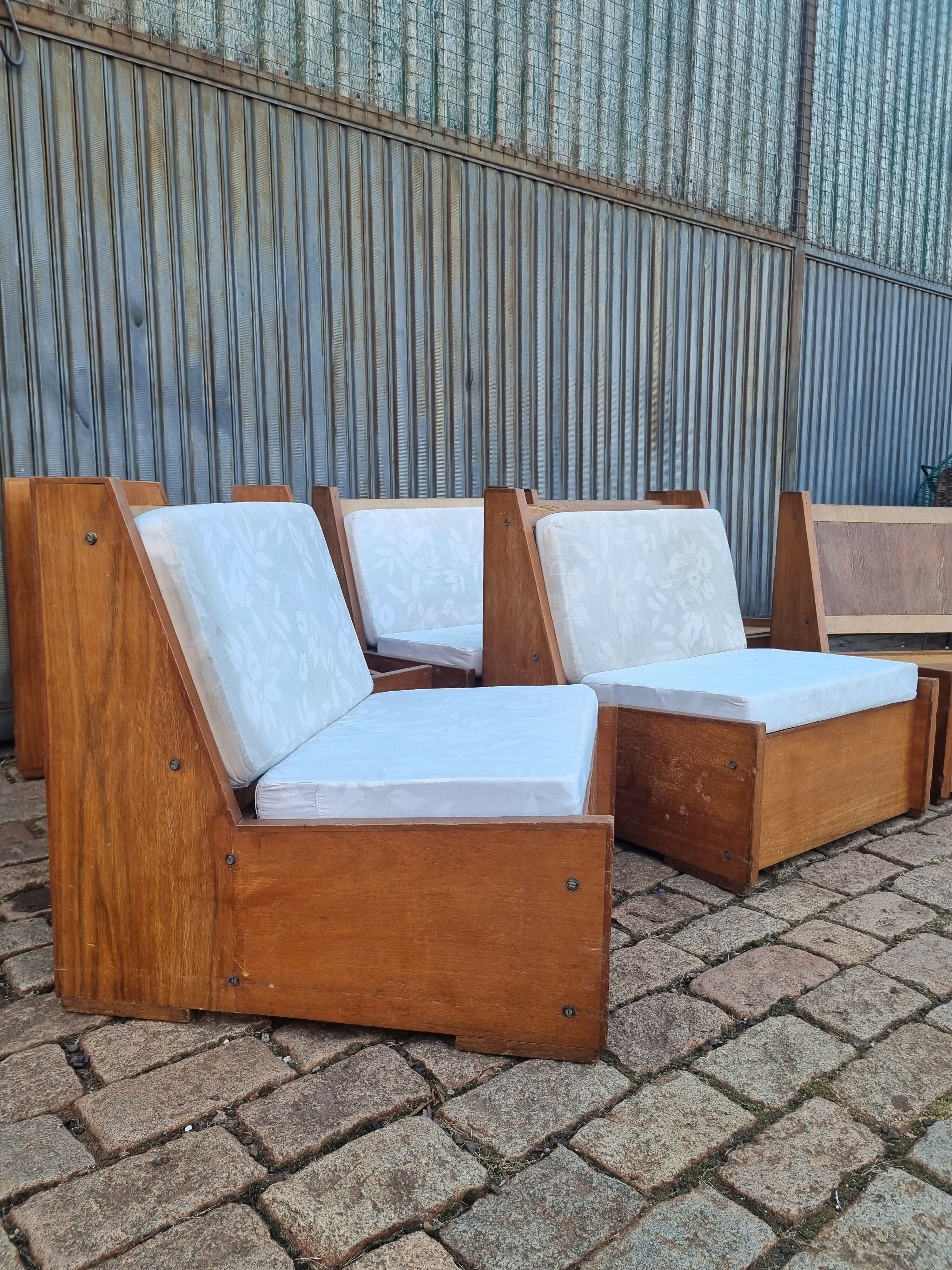 Poltronas baú anos 70 Vintage