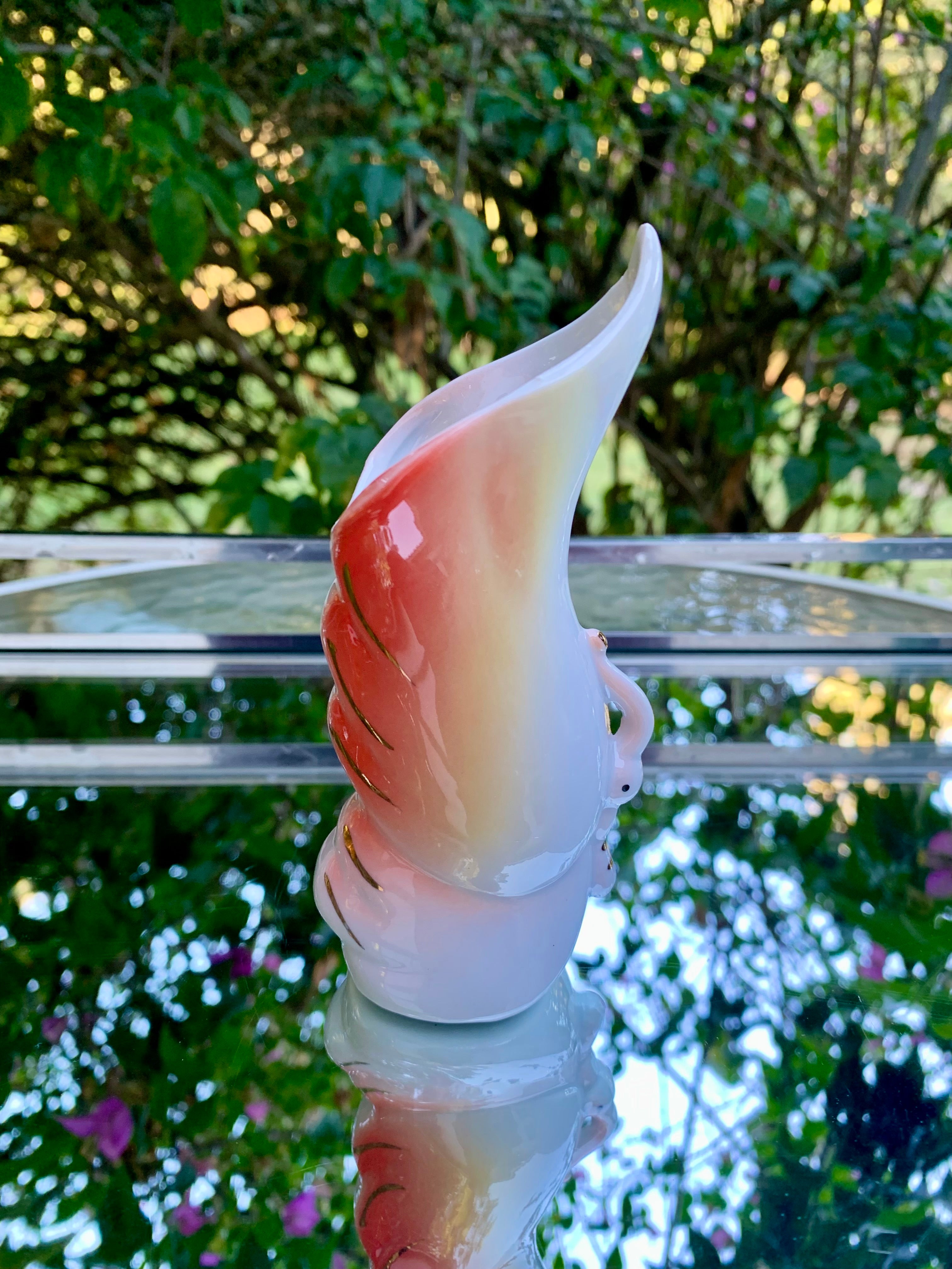 Diminuto vaso borboleta estilo Franz Porcelain