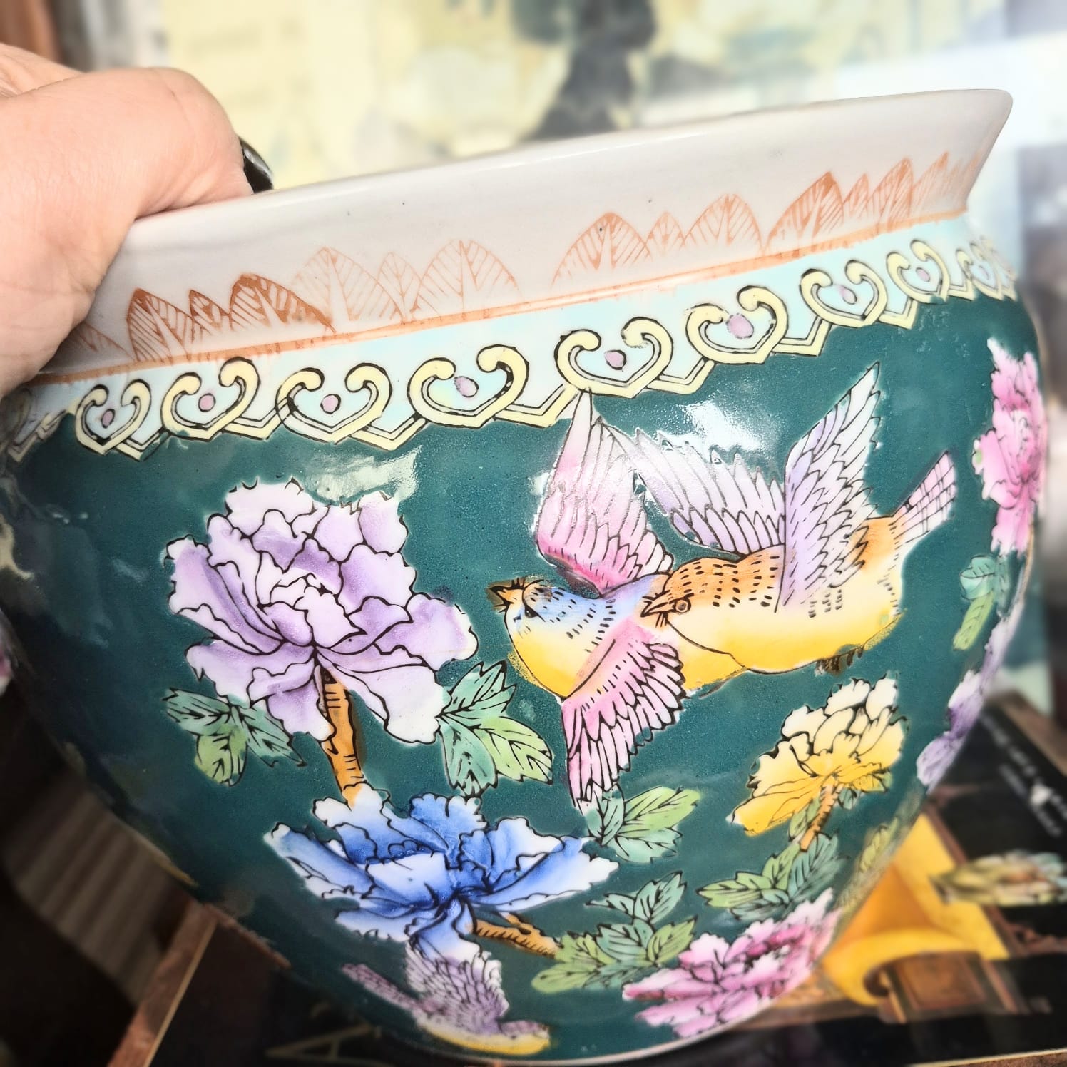  Cachepot aquário em porcelana chinesa vintage, anos 70, estilo Huaniao (pássaros e flores) da Família Rosa.