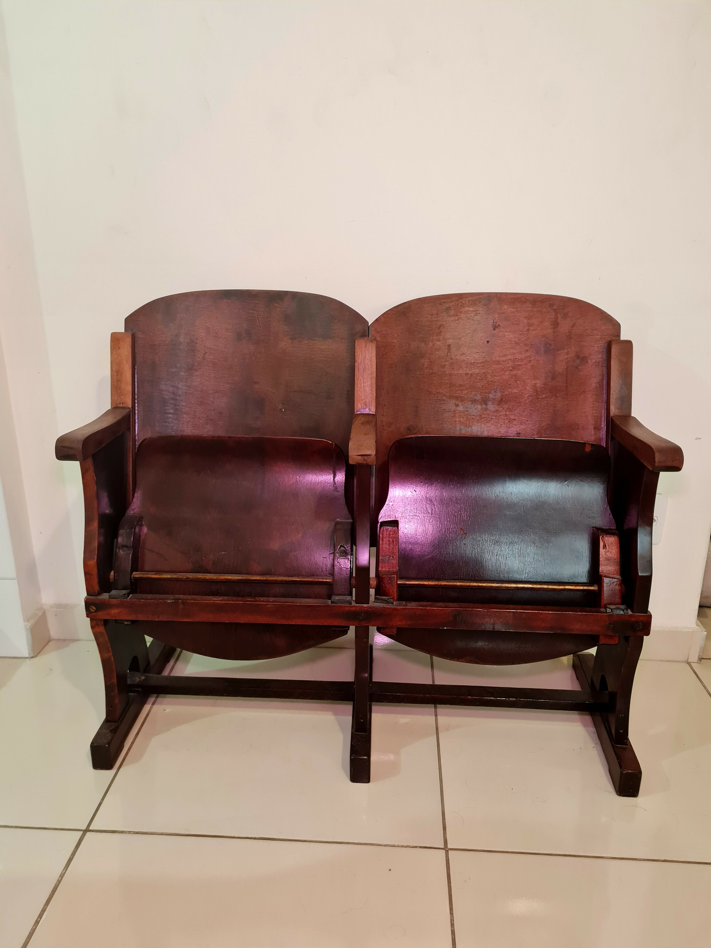 Longarina dupla de canto relíquia detalhe dourado na lateral