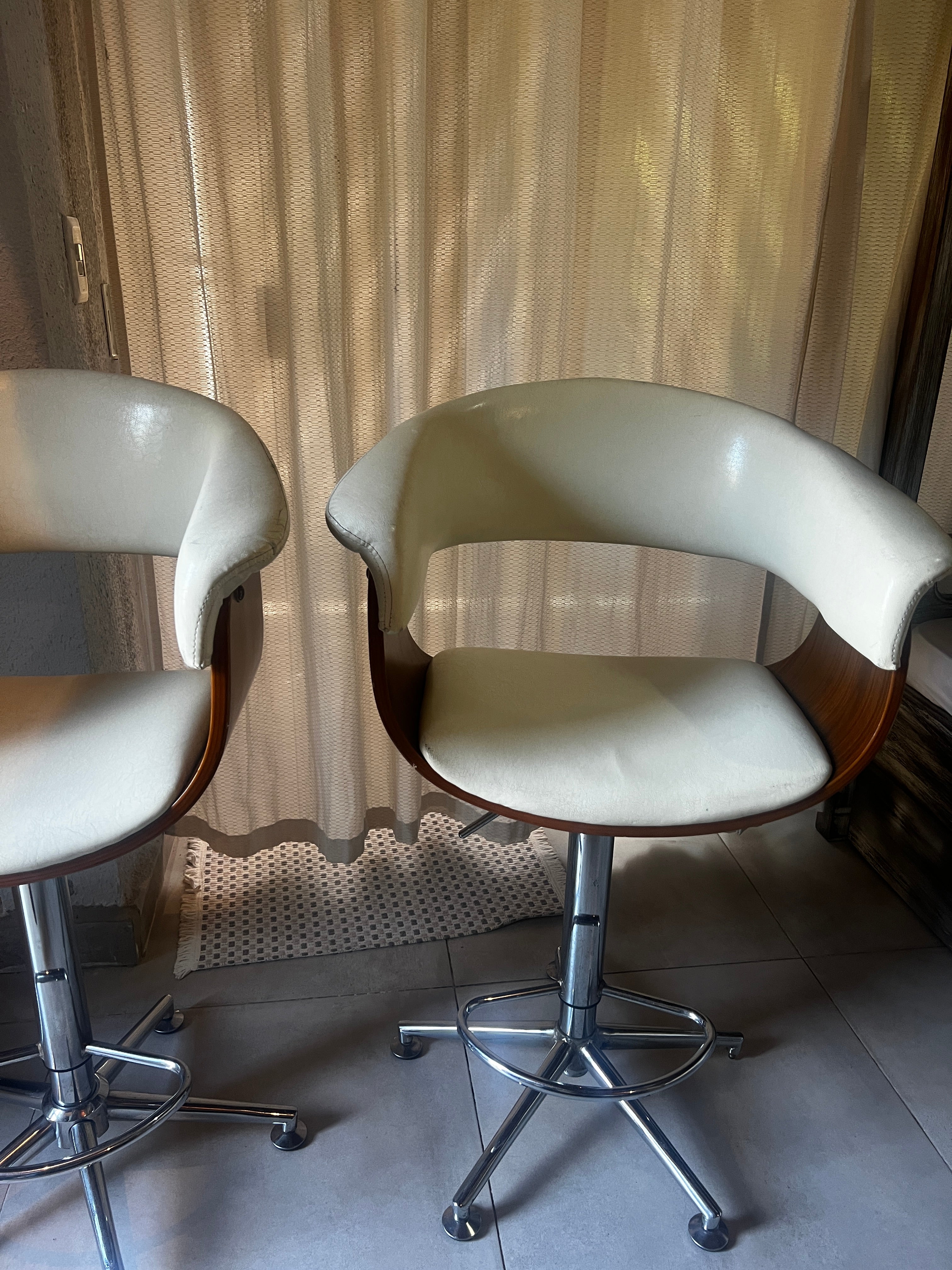 Poltronas Giratórias