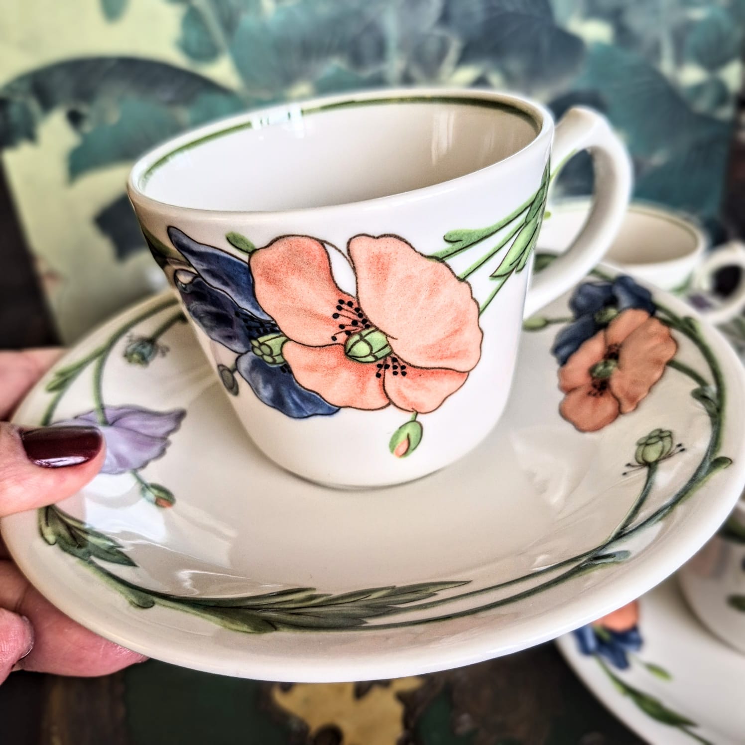 Conjunto de 8 xícaras de chá em Vitro-Porcelana  alemã Villeroy &amp; Boch. Anos 80 / 90, linha Amapola