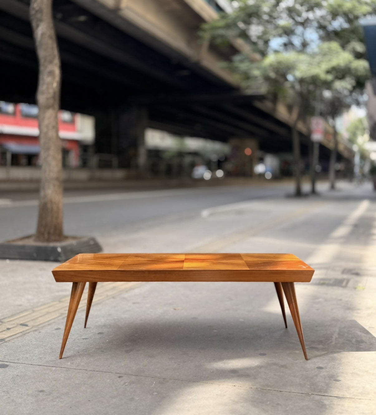 Mesa de centro anos 50