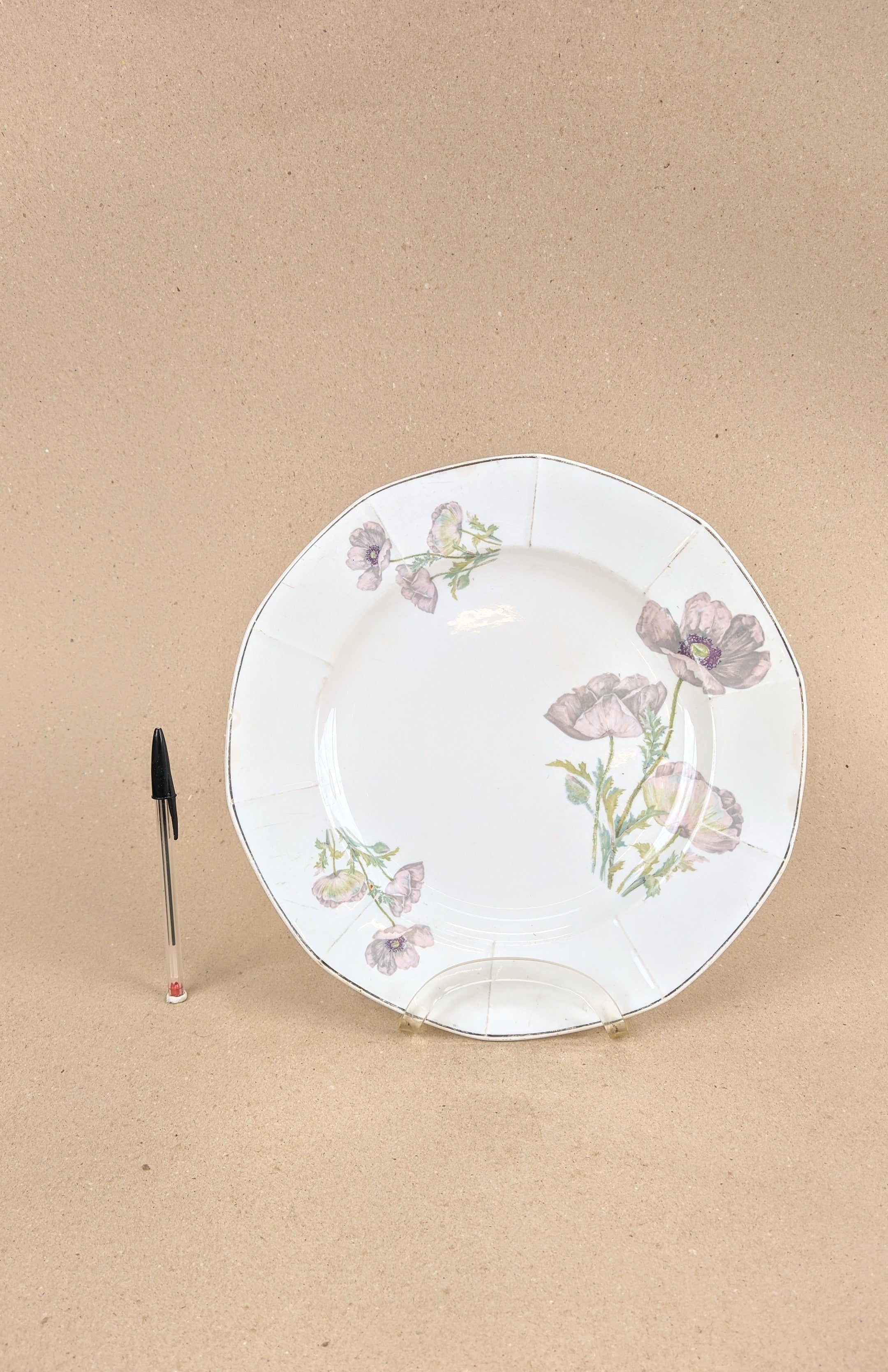 Prato de jantar em porcelana européia com estampa floral (D- 30cm)