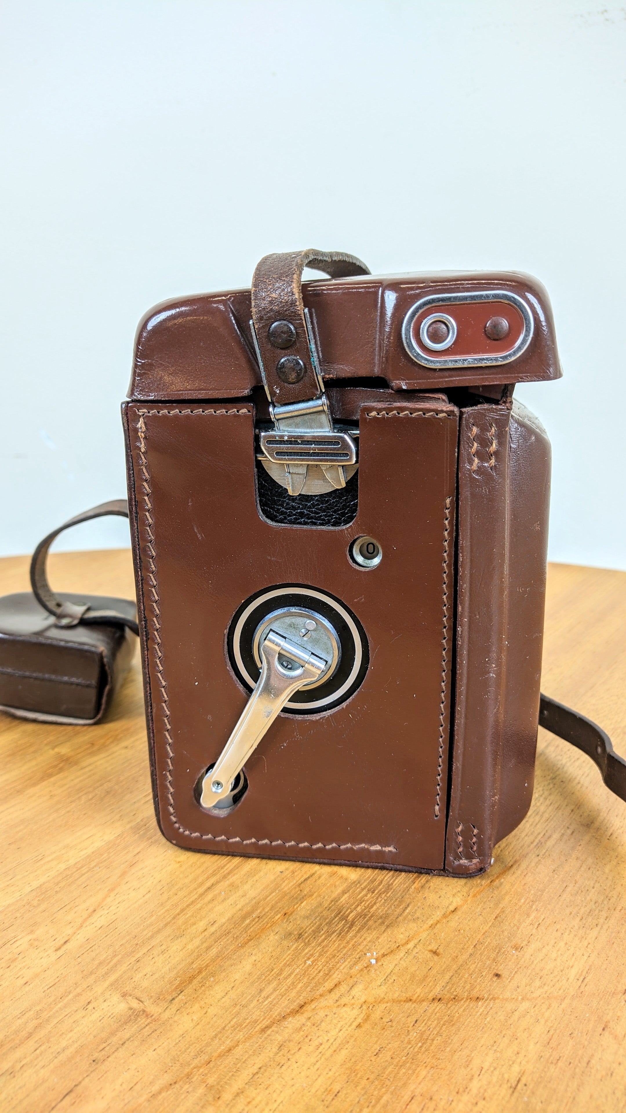 Câmera fotográfica antiga Rolleiflex 3.5 (não funciona)